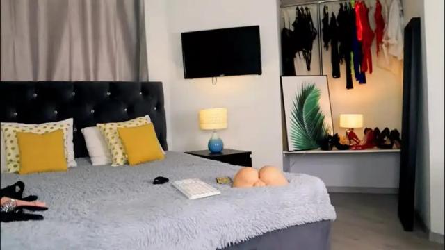 Image 6 of inviting_tina Stream on Chaturbate on 1 month ago