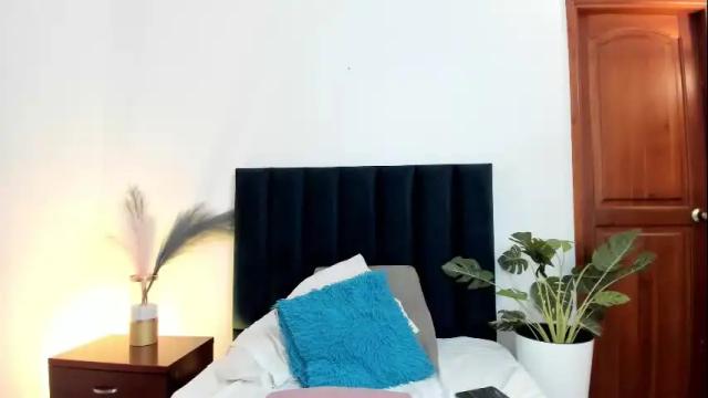 Image 8 of iremlee_ Stream on Chaturbate on 3 months ago