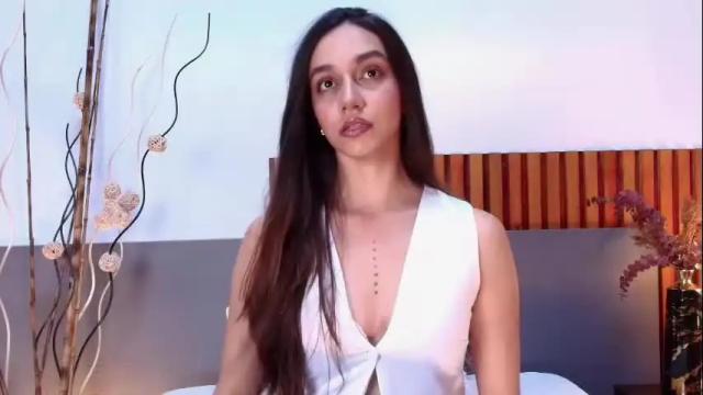 Image 6 of iremlee_ Stream on Chaturbate on 2 months ago