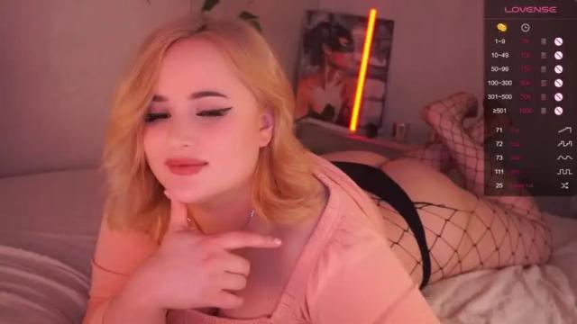 Image 7 of irena_barr_withlove Stream on Chaturbate on 14 months ago