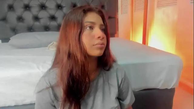 Image 10 of irene_daimond Stream on Chaturbate on 1 month ago