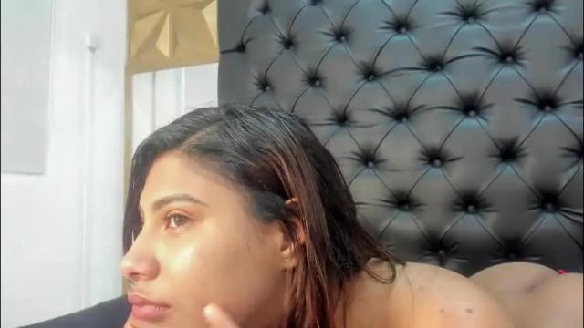 Image 7 of irene_daimond Stream on Chaturbate on 2 months ago