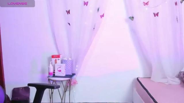 Image 10 of irene_latingirl Stream on Chaturbate on 13 months ago