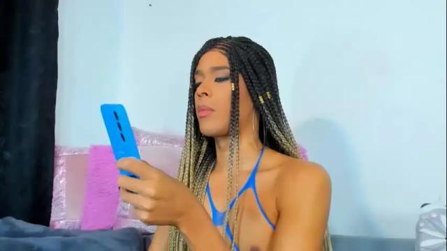 Image 2 of irenephill Stream on Chaturbate on 5 days ago
