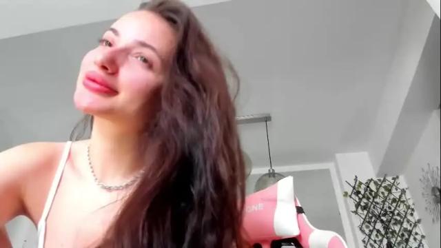 Image 3 of irenevon Stream on Chaturbate on 1 month ago