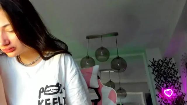 Image 2 of irenevon Stream on Chaturbate on 1 month ago