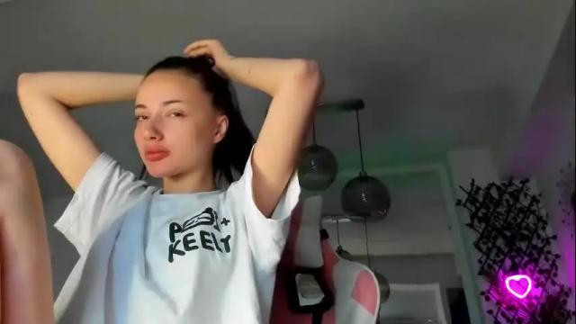 Image 3 of irenevon Stream on Chaturbate on 1 month ago