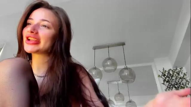 Image 8 of irenevon Stream on Chaturbate on 29 days ago
