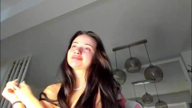 Image 12 of irenevon Stream on Chaturbate on 3 days ago