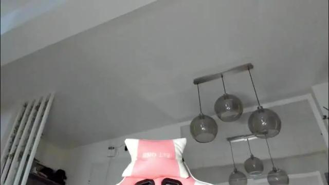 Image 6 of irenevon Stream on Chaturbate on 1 day ago