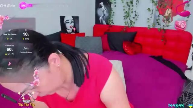 Image 8 of iribabe69 Stream on Chaturbate on 12 months ago