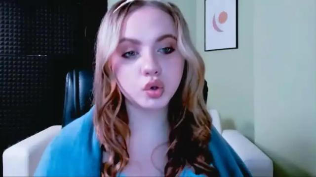 Image 10 of irie_bunny Stream on Chaturbate on 17 months ago