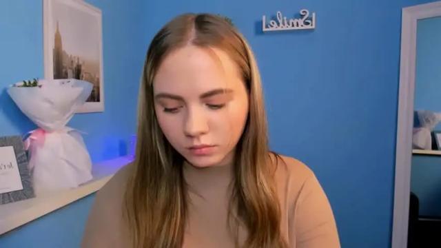 Image 7 of irie_bunny Stream on Chaturbate on 17 months ago