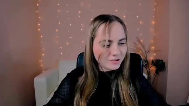 Image 10 of irie_bunny Stream on Chaturbate on 17 months ago
