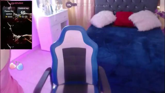 Image 3 of irinarusso_ Stream on Chaturbate on 1 month ago