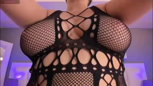 Image 4 of irinasilver Stream on Chaturbate on 25 days ago