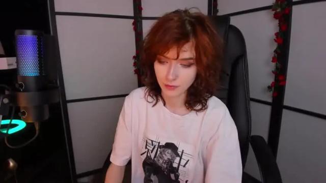 Image 2 of iris__ice Stream on Chaturbate on 18 months ago
