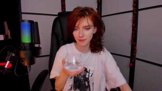 Image 3 of iris__ice Stream on Chaturbate on 20 months ago