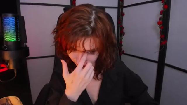 Image 11 of iris__ice Stream on Chaturbate on 20 months ago