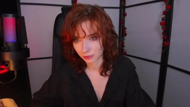 Image 8 of iris__ice Stream on Chaturbate on 20 months ago