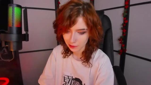 Image 7 of iris__ice Stream on Chaturbate on 17 months ago