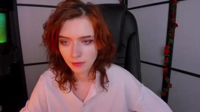 Image 3 of iris__ice Stream on Chaturbate on 17 months ago