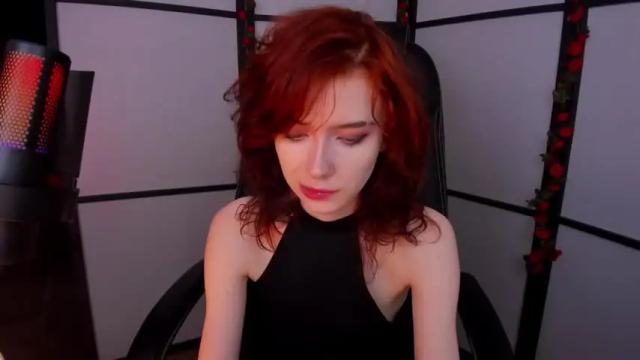 Image 2 of iris__ice Stream on Chaturbate on 16 months ago