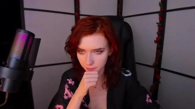 Image 11 of iris__ice Stream on Chaturbate on 19 months ago