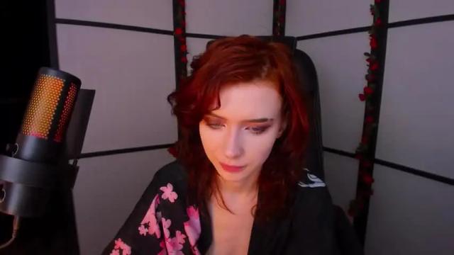 Image 2 of iris__ice Stream on Chaturbate on 19 months ago