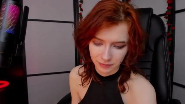 Image 2 of iris__ice Stream on Chaturbate on 19 months ago