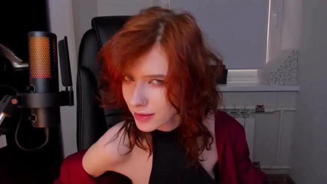 Image 12 of iris__ice Stream on Chaturbate on 15 months ago