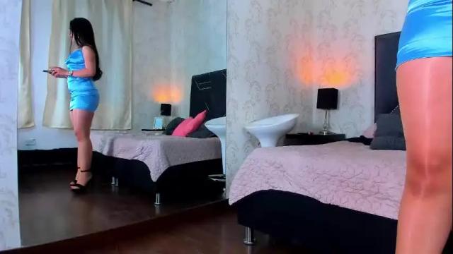 Image 3 of iris_bells Stream on Chaturbate on 19 days ago