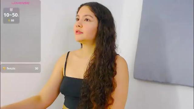 Image 10 of iris_caprice Stream on Chaturbate on 1 month ago