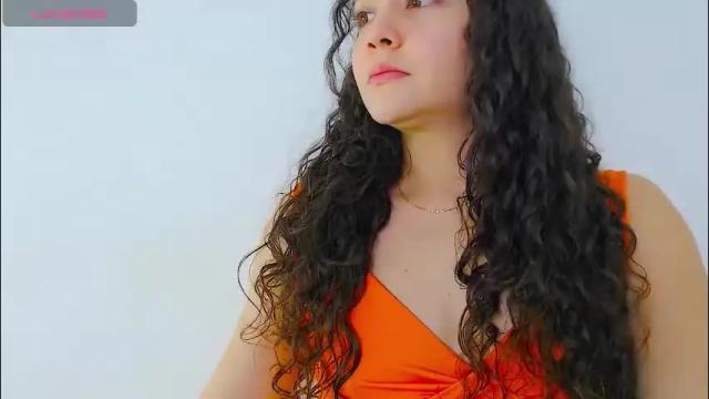Image 6 of iris_caprice Stream on Chaturbate on 1 month ago