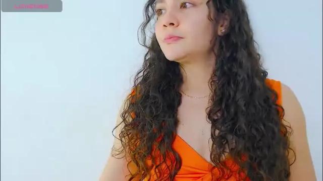 Image 7 of iris_caprice Stream on Chaturbate on 1 month ago