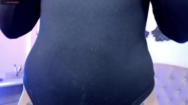 Image 10 of iris_celeste_ Stream on Chaturbate on 19 months ago