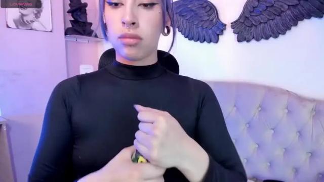 Image 6 of iris_celeste_ Stream on Chaturbate on 19 months ago