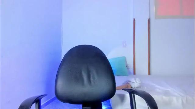 Image 2 of iris_torrez Stream on Chaturbate on 2 months ago