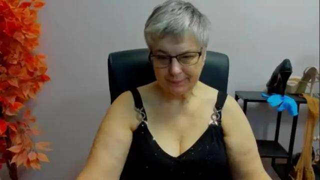 Thumbnail 3, iris_xdesire's Stream at Chaturbate, 1 month ago