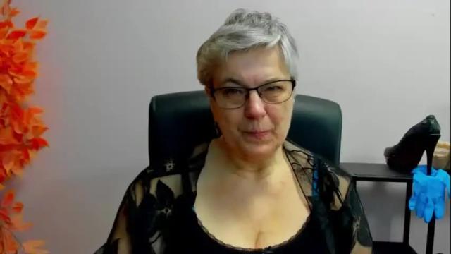 Thumbnail 3, iris_xdesire's Stream at Chaturbate, 1 month ago
