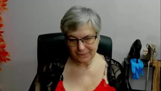 Image 10 of iris_xdesire Stream on Chaturbate on 4 days ago