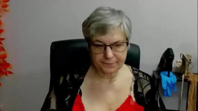 Image 8 of iris_xdesire Stream on Chaturbate on 4 days ago