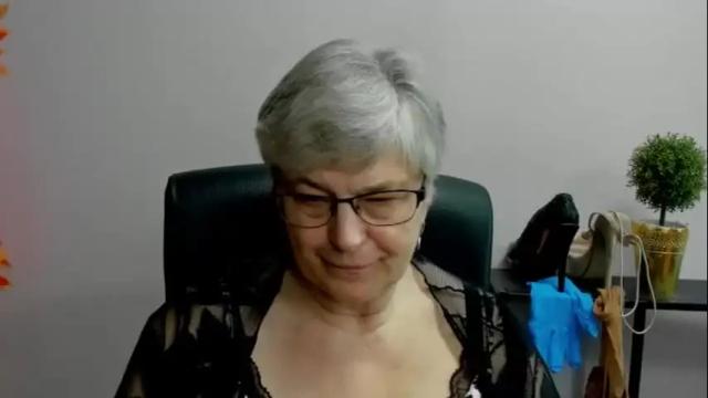 Thumbnail 2, iris_xdesire's Stream at Chaturbate, 3 days ago