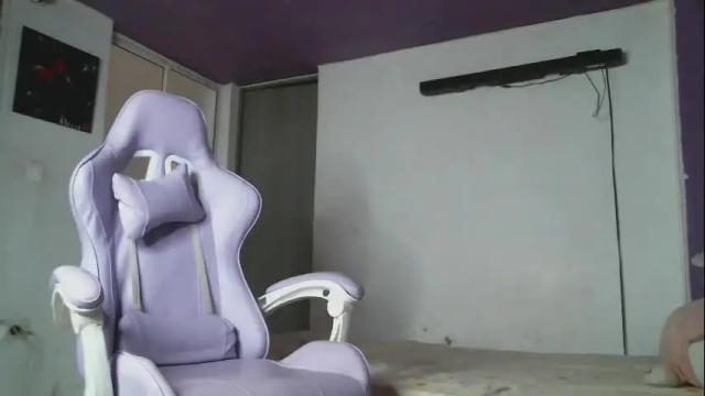 Image 11 of irisbell_ Stream on Chaturbate on 1 month ago