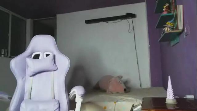 Image 11 of irisbell_ Stream on Chaturbate on 13 days ago