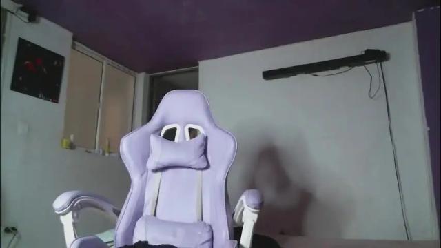 Image 12 of irisbell_ Stream on Chaturbate on 2 months ago