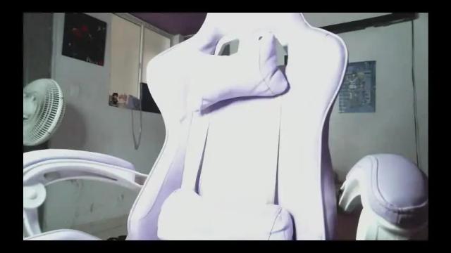 Image 12 of irisbell_ Stream on Chaturbate on 28 days ago