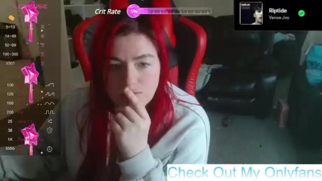Image 11 of irish_flame Stream on Chaturbate on 17 months ago