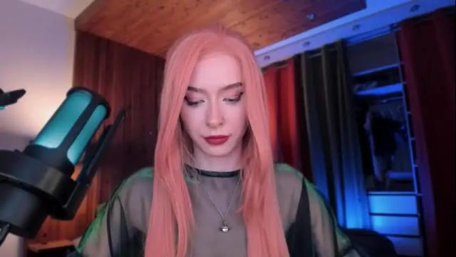 Image 8 of irisice Stream on Chaturbate on 2 months ago
