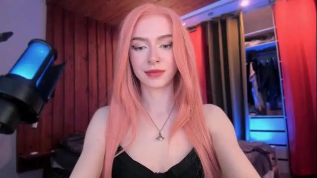 Image 2 of irisice Stream on Chaturbate on 2 months ago